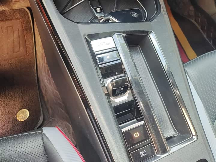 Фото 7 - Volkswagen Lamando L