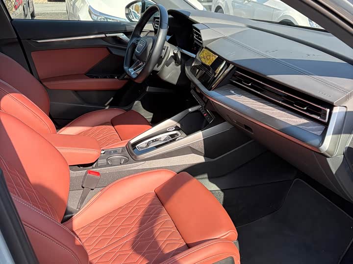 Фото 10 - Audi A3