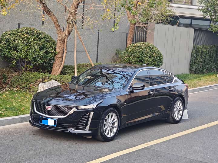 Фото 1 - Cadillac CT5