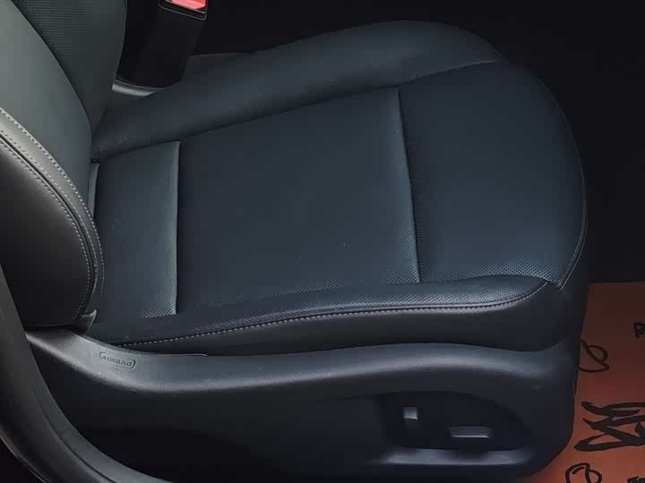 Фото 16 - Cadillac CT5