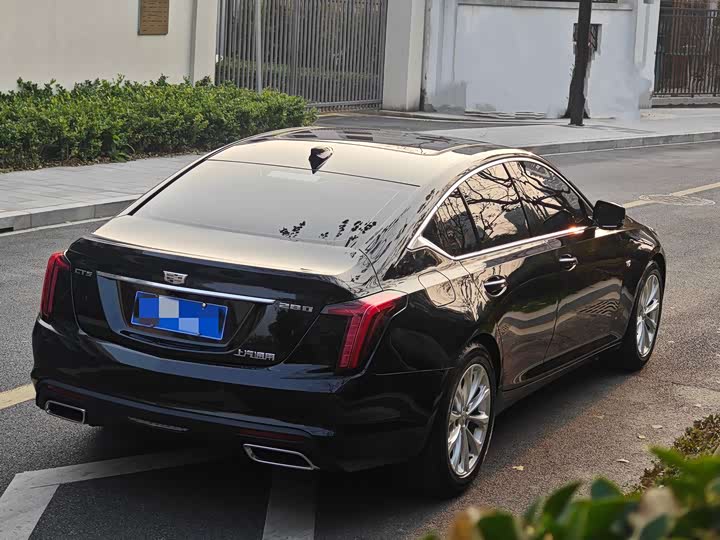 Фото 8 - Cadillac CT5