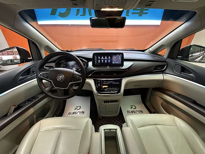 Фото 11 - Buick GL8 ES