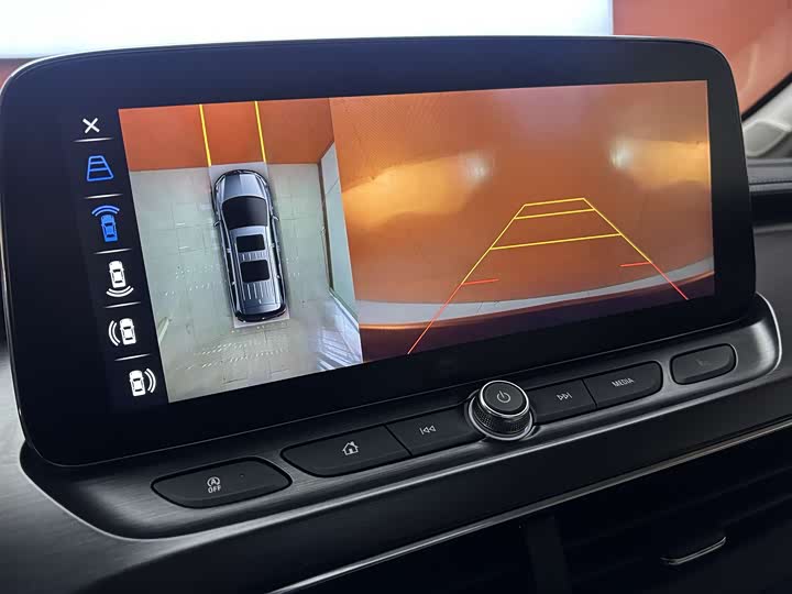 Фото 22 - Buick GL8 ES