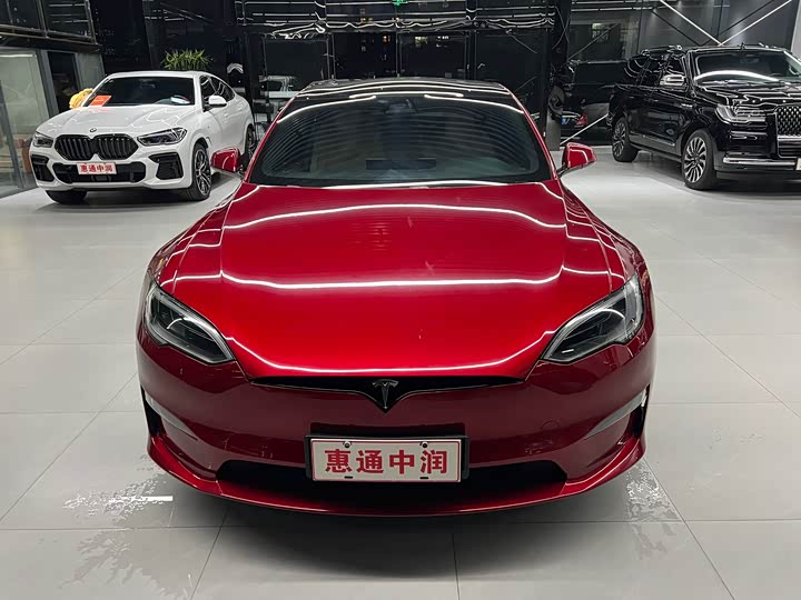 Фото 2 - Tesla Model S