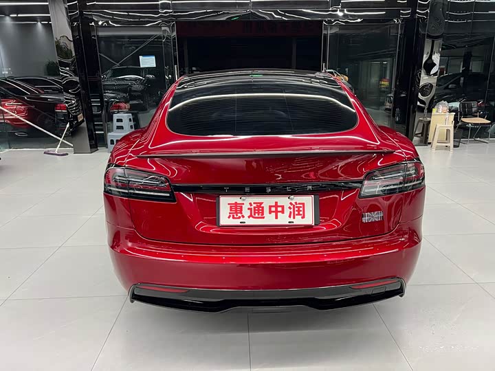 Фото 5 - Tesla Model S