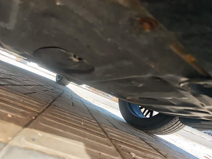 Фото 23 - Changan UNI-T