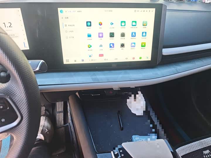 Фото 6 - Changan UNI-T