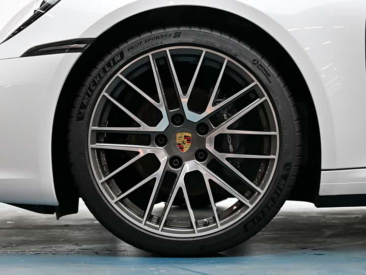 Фото 5 - Porsche 911