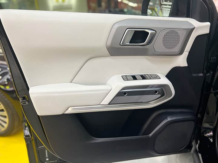 Фото 8 - BYD FangChengBao Titanium 3 (Tai 3)