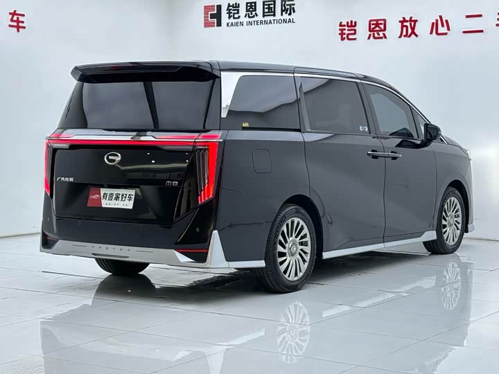 Фото 4 - GAC Trumpchi M8