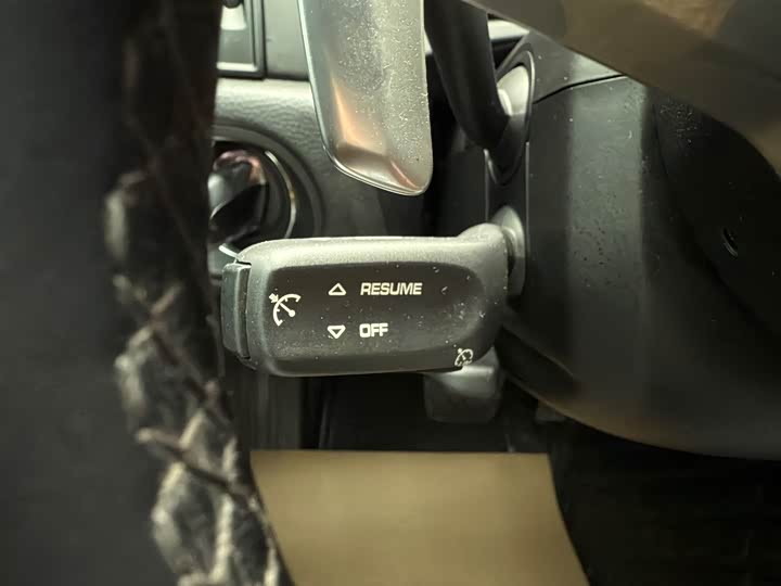 Фото 13 - Porsche Macan