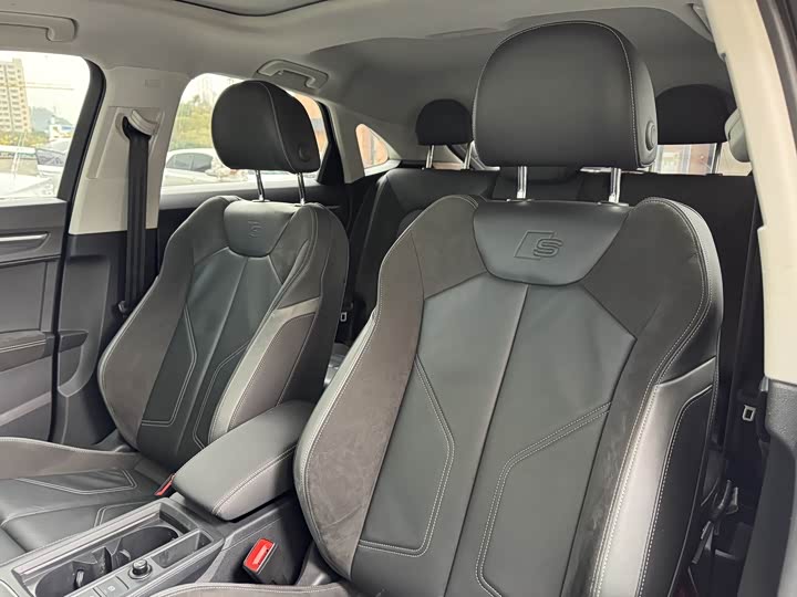 Фото 17 - Audi Q3 Sportback