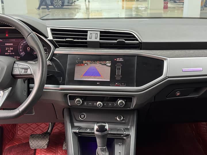 Фото 9 - Audi Q3 Sportback