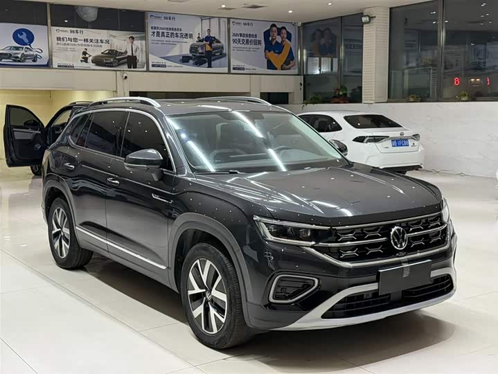 Фото 3 - Volkswagen Tayron