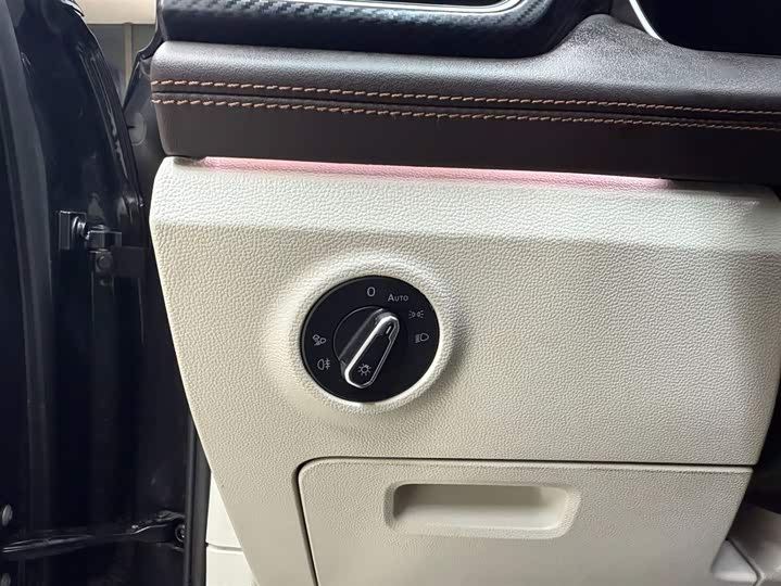 Фото 9 - Volkswagen Tayron