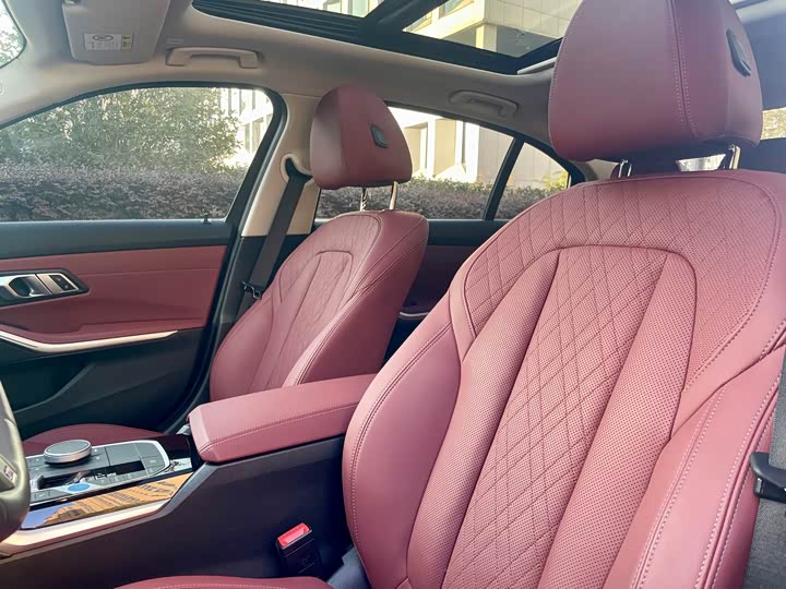 Фото 11 - BMW i3