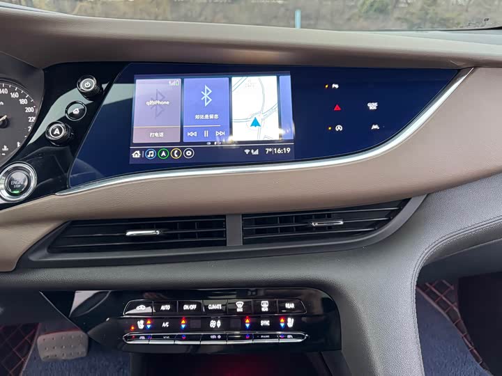 Фото 11 - Buick Enclave