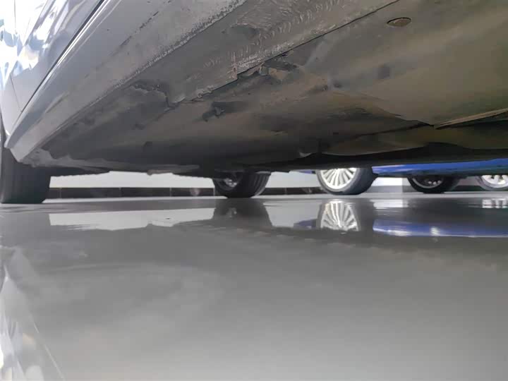 Фото 21 - Audi A4L