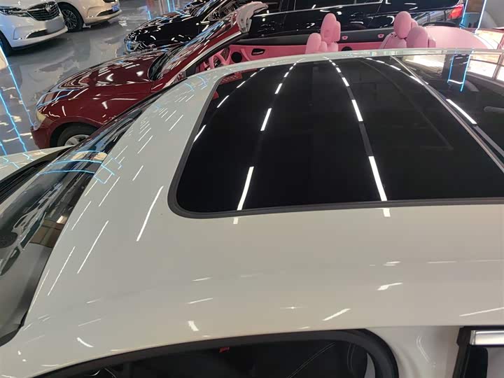 Фото 27 - Audi A4L