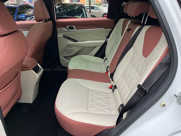 Фото 9 - Haval F7 (Monster)