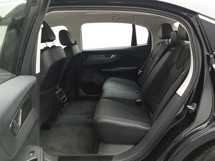 Фото 15 - Hongqi E-QM5