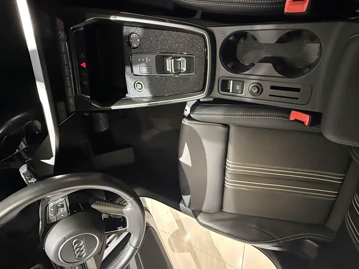 Фото 14 - Audi A3