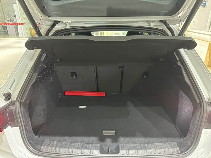 Фото 19 - Audi A3