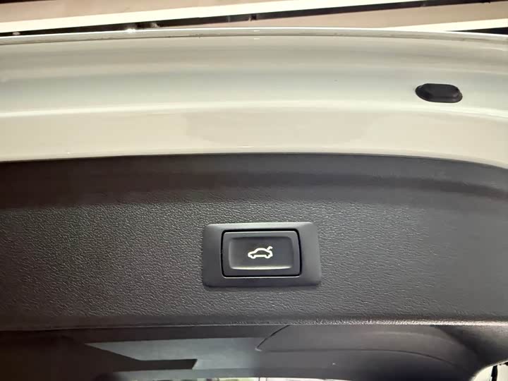 Фото 20 - Audi A3