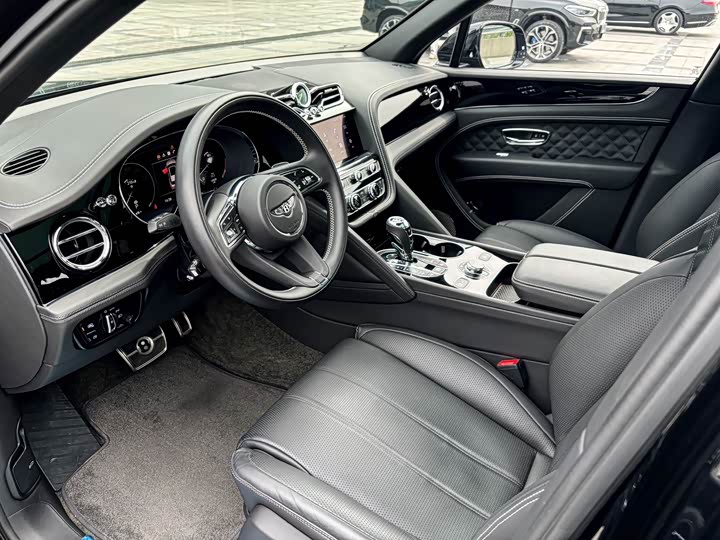 Фото 4 - Bentley Bentayga