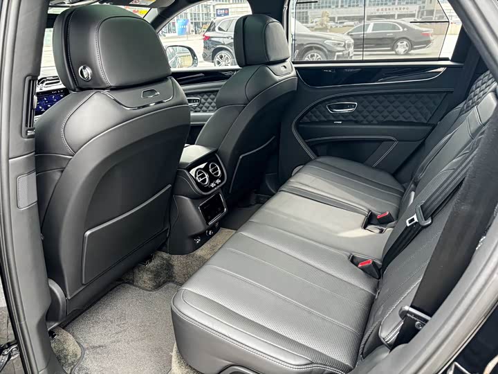 Фото 6 - Bentley Bentayga