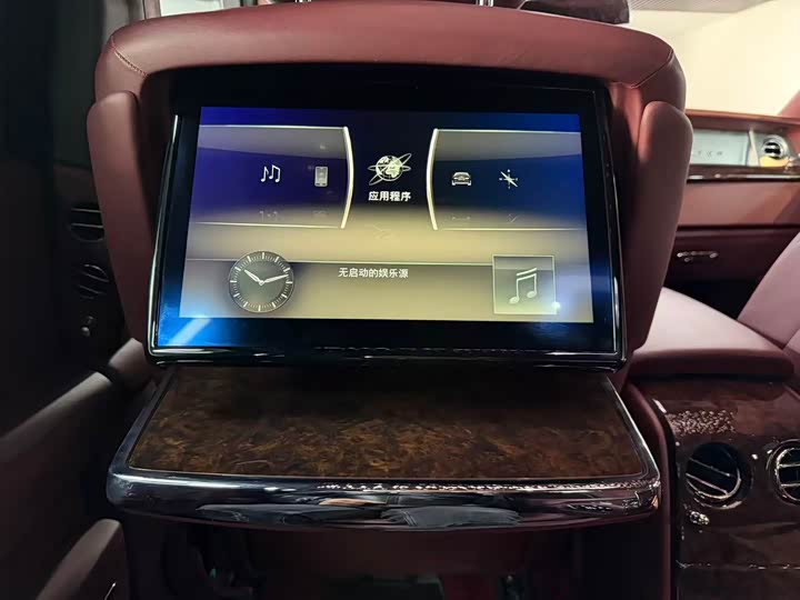 Фото 14 - Rolls-Royce Phantom