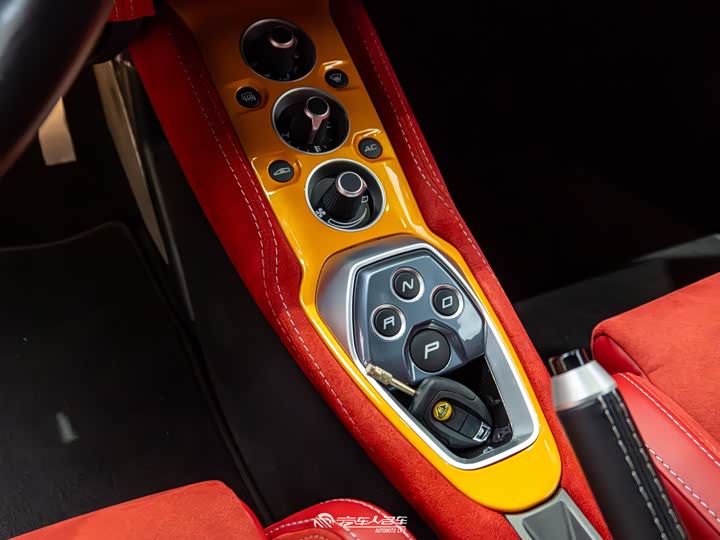 Фото 10 - Lotus Evora