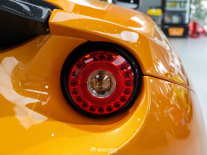 Фото 19 - Lotus Evora