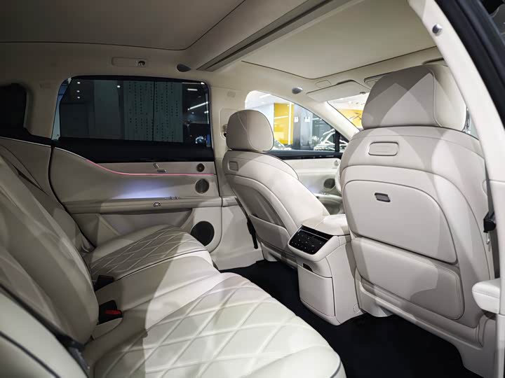 Фото 13 - Stelato S9