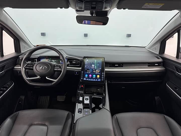 Фото 8 - Hyundai Custo