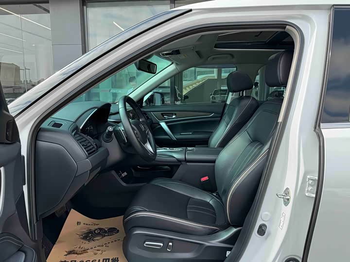 Фото 4 - Honda Avancier