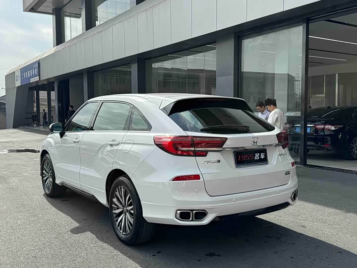 Фото 7 - Honda Avancier