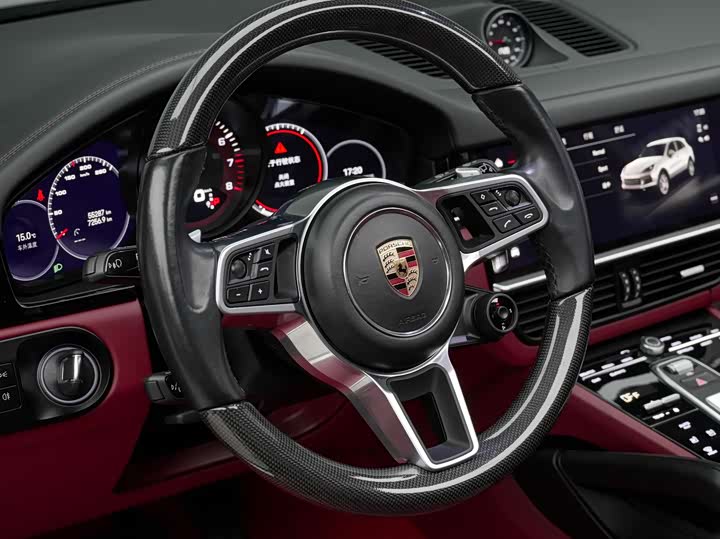 Фото 13 - Porsche Cayenne