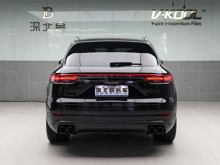 Фото 24 - Porsche Cayenne