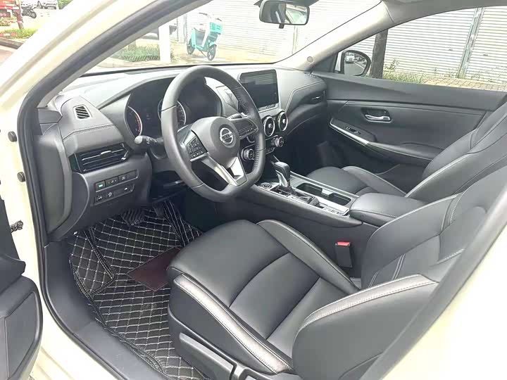 Фото 7 - Nissan Sylphy