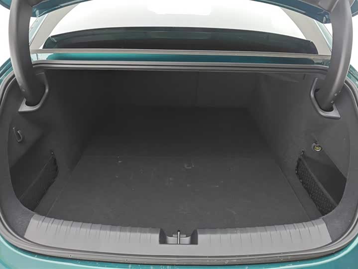 Фото 4 - Xiaomi SU7 Ultra