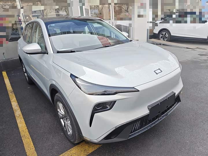 Фото 4 - Bestune 03