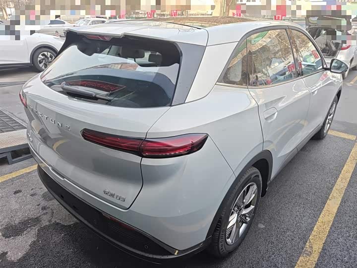 Фото 7 - Bestune 03