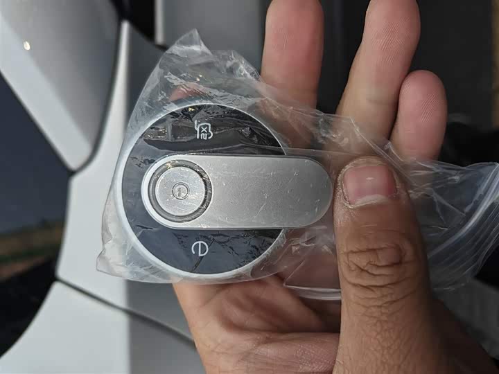 Фото 9 - Bestune 03