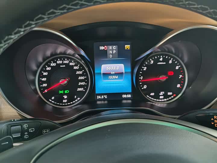 Фото 11 - Mercedes-Benz V-Class