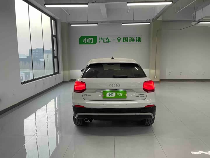 Фото 6 - Audi Q2L