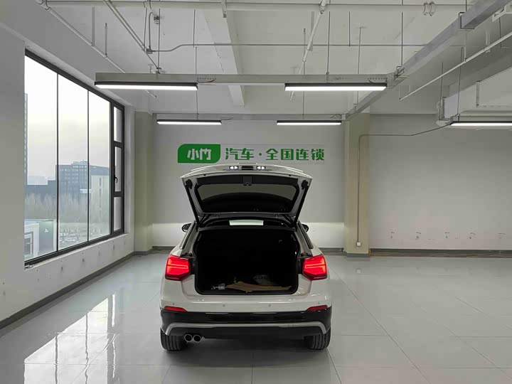 Фото 8 - Audi Q2L