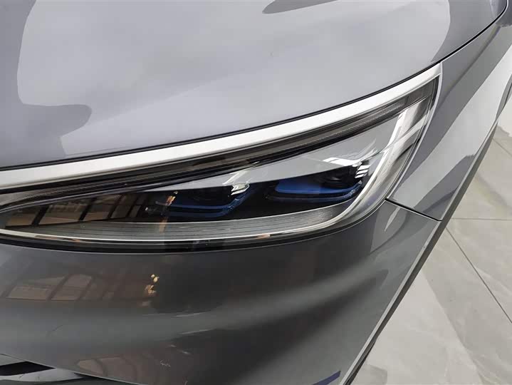 Фото 5 - BYD Yuan Plus