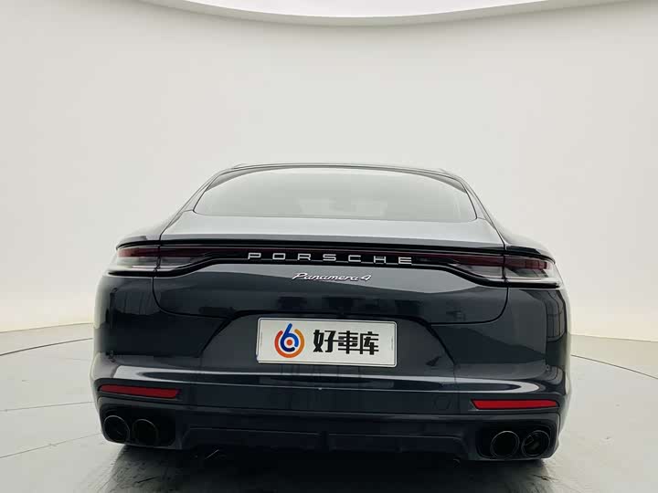 Фото 7 - Porsche Panamera