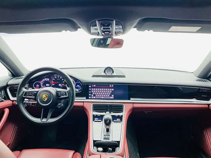 Фото 8 - Porsche Panamera